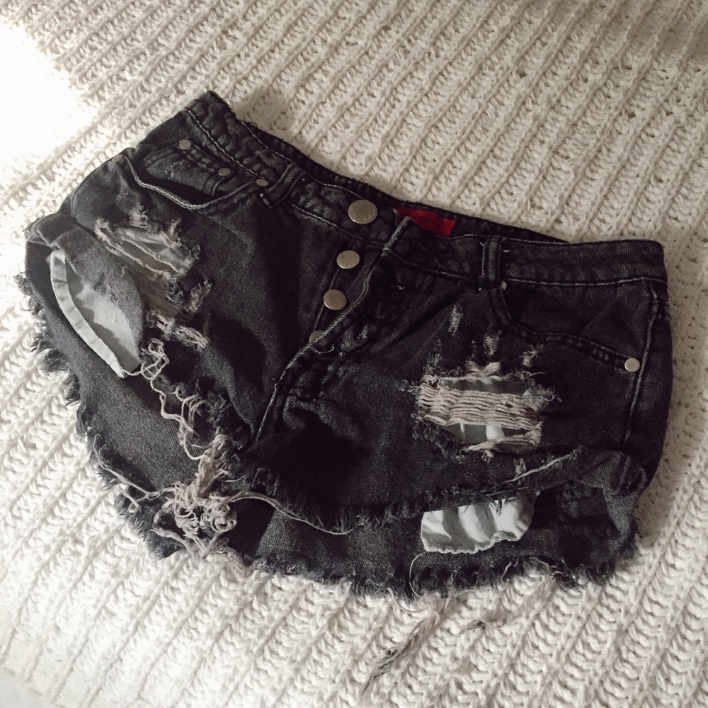 ✨Distressed Button Up Shorts